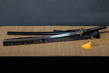 Load image into Gallery viewer, Hand Forged Japanese Samurai Sword Full Tang 1095 Clay Tempered sharpened Brass Dragon Fitting Real hamon Katana Sword
